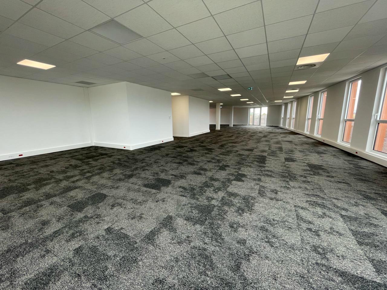 Bureau Villeneuve-d'Ascq 527m² Location bureau Villeneuve-d'Ascq Nord OLBUR2531804 4